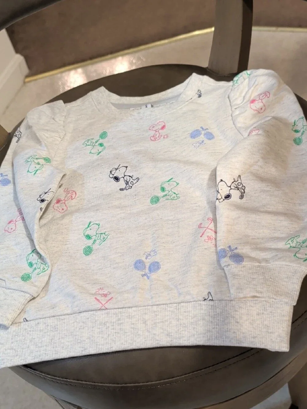 Adorable PEANUTS™ Snoopy Sweatshirt New with Tags Size 3